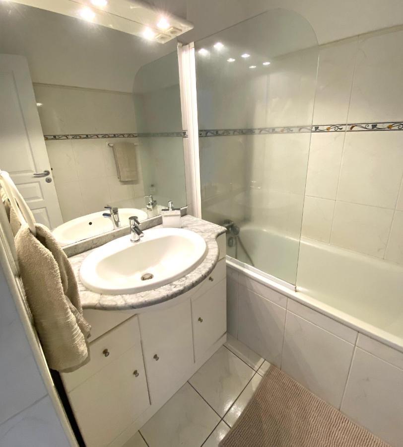 Appartement Lumineux Et Calme Saint-Denis Centre Экстерьер фото